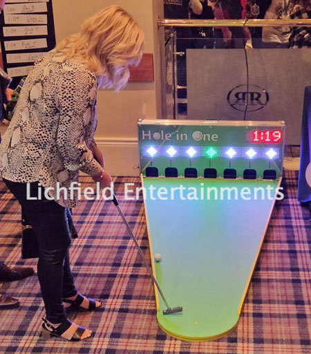 Electronic Fast Putt game for hire